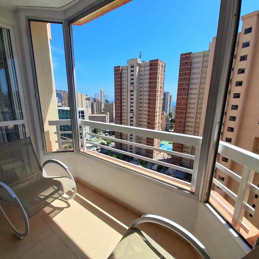 Apartment Glamour Alhambra Rincon De Loix Benidorm-Sea View-Free Parking, Wi-Fi, Pool, New Air Conditioning Dış mekan fotoğraf